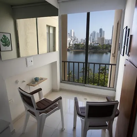 Encantador Apartamento El Laguito Bocagrande